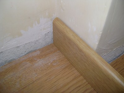 skirting_board1.JPG